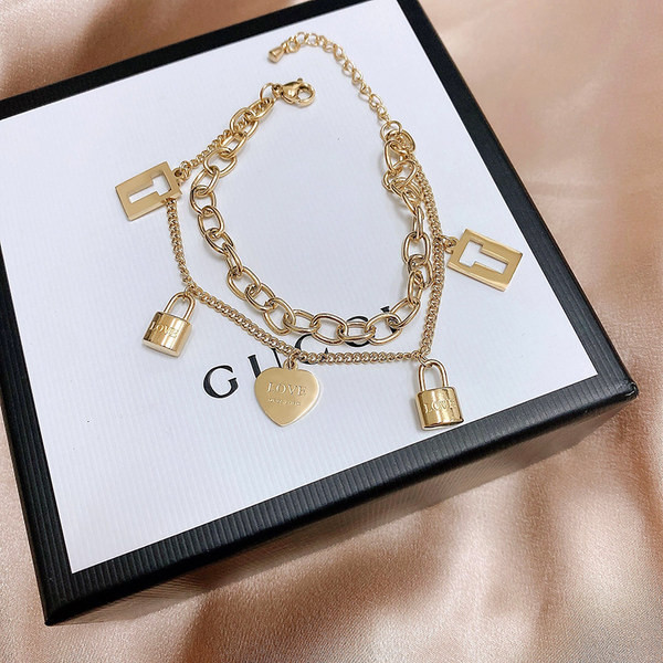 Ženska narukvica od titan čelika s privjeskom