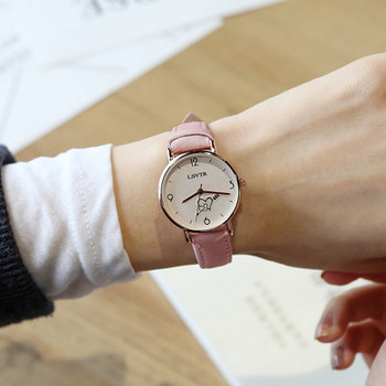 Дамски модерен часовник изчистен модел в два цвята
