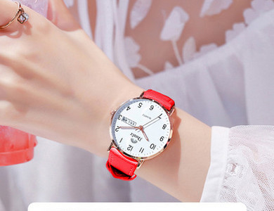 Κομψά γυναικεία ρολόγια με δερμάτινο ή μεταλλικό λουράκι