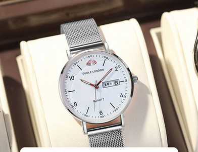 Κομψά γυναικεία ρολόγια με δερμάτινο ή μεταλλικό λουράκι