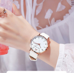 Κομψό γυναικείο ρολόι με στρογγυλό καντράν - δερμάτινο ή μεταλλικό λουράκι