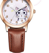 Γυναικείο καθημερινό ρολόι με στρογγυλό καντράν σε τρία μοντέλα