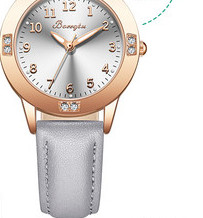 Γυναικείο καθημερινό ρολόι με στρογγυλό καντράν σε τρία μοντέλα