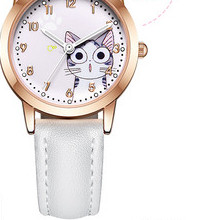 Γυναικείο καθημερινό ρολόι με στρογγυλό καντράν σε τρία μοντέλα