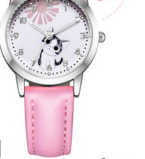 Γυναικείο καθημερινό ρολόι με στρογγυλό καντράν σε τρία μοντέλα