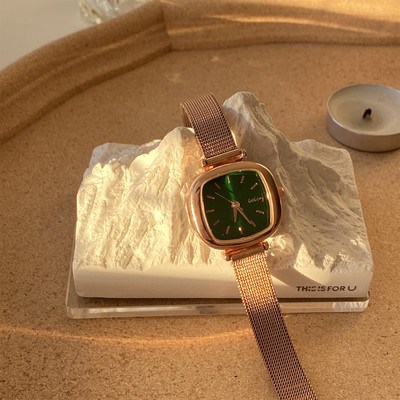 Ceas de dama zilnic mai multe modele