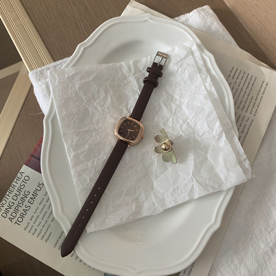 Ceas de dama zilnic mai multe modele