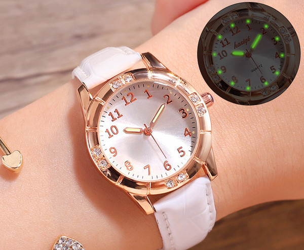 Ženski ručni sat, osvijetljen okruglim brojčanikom i remenom od eko kože