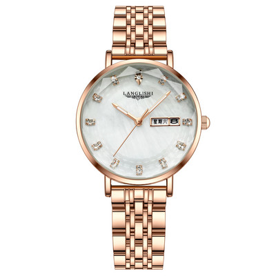 Οβάλ γυναικείο ρολόι με λουράκι από ανοξείδωτο ατσάλι σε χρυσό χρώμα