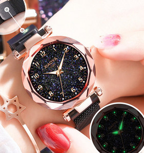 Νέο μοντέλο γυναικείο ρολόι οβάλ με μεταλλικό λουράκι