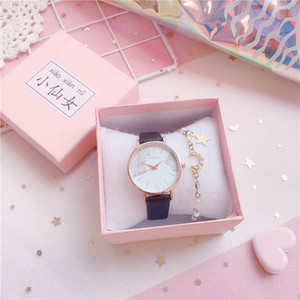 Μοντέρνο γυναικείο ρολόι  σε πολλά χρώματα