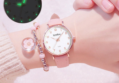 Μοντέρνο γυναικείο ρολόι - πολλά μοντέλα