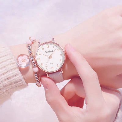 Μοντέρνο γυναικείο ρολόι - πολλά μοντέλα