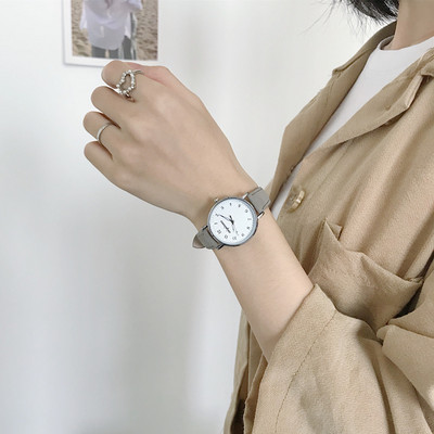 Μοντέρνο γυναικείο ρολόι - πολλά μοντέλα