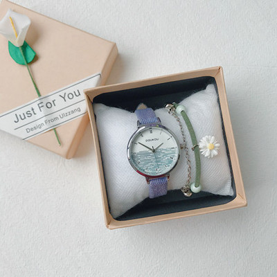 Μοντέρνο ρολόι σε διάφορα χρώματα - για γυναίκες