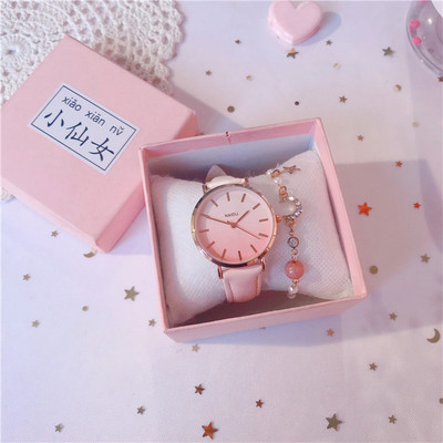 Μοντέρνο ρολόι σε διάφορα χρώματα - για γυναίκες