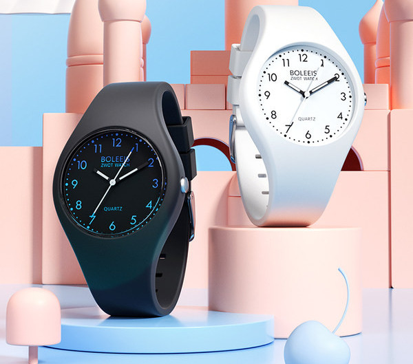 Ceas de dama cu curea din silicon si maini iluminate