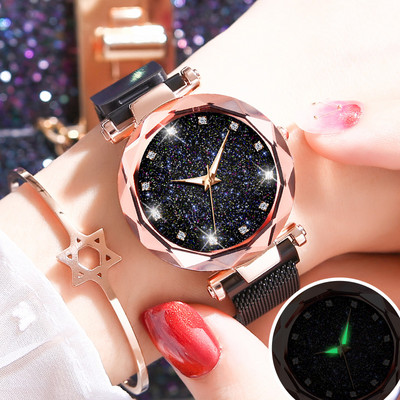 Стилен дамски часовник с камъни-два модела