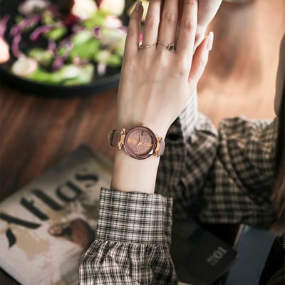 Γυναικείο κομψό ρολόι με στρογγυλό καντράν