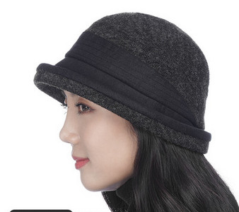 Γυναικείο καρό καπέλο