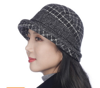 Γυναικείο καρό καπέλο