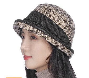 Γυναικείο καρό καπέλο