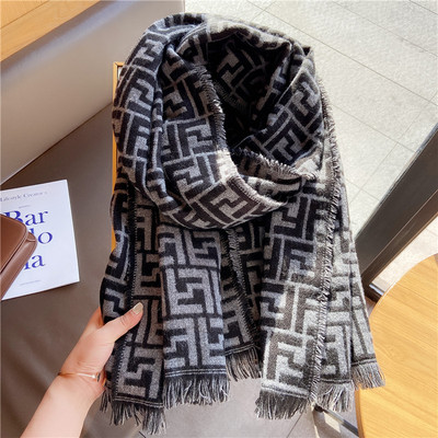 Νέο μοντέλο γυναικείο φουλάρι σε πολλά χρώματα