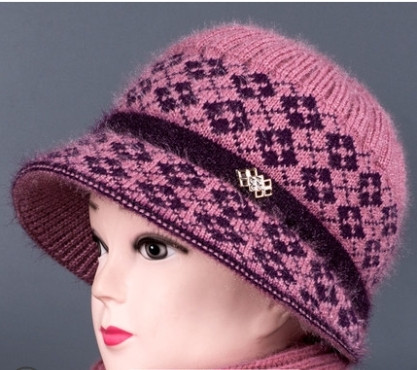 Palarie de dama tricotata eleganta in doua modele