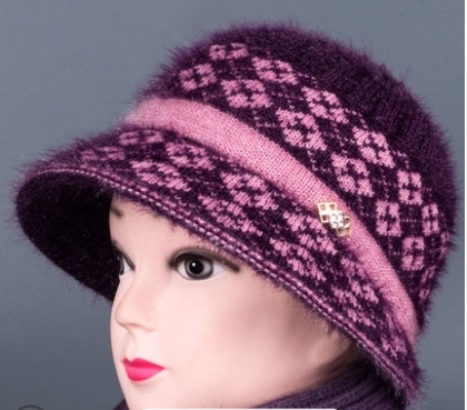 Palarie de dama tricotata eleganta in doua modele
