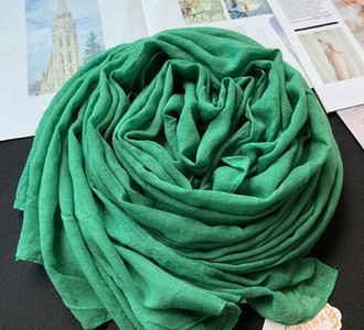 Καθημερινό γυναικείο κασκόλ - κλασικό μοντέλο