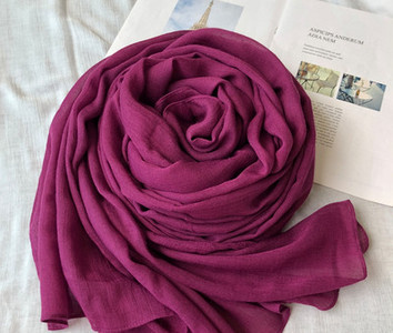 Καθημερινό γυναικείο κασκόλ - κλασικό μοντέλο