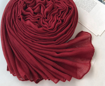 Καθημερινό γυναικείο κασκόλ - κλασικό μοντέλο