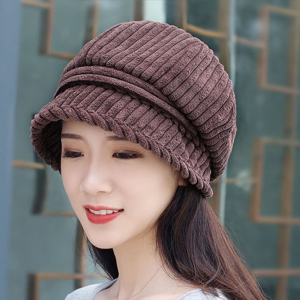 Κομψό γυναικείο καπέλο σε διάφορα χρώματα