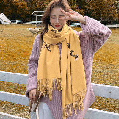 Casual γυναικείο φουλάρι με κρόσσια και κέντημα