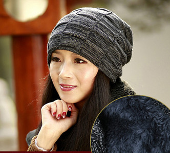 Πλεκτό χειμερινό καπέλο για γυναίκες