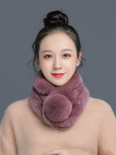 Стилна яка-шал за есента и зимата имитираща заешки пух