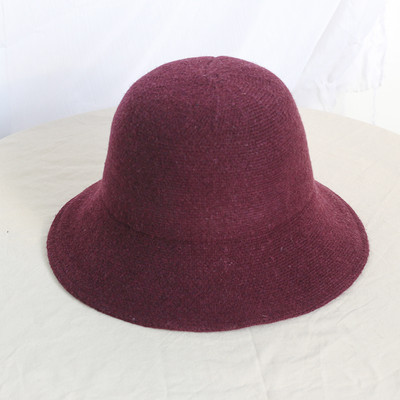 Γυναικείο μάλλινο καπέλο σε έξι χρώματα