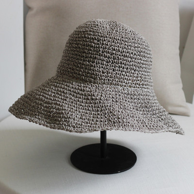 Καλοκαιρινό ψάθινο καπέλο με φαρδύ γείσο