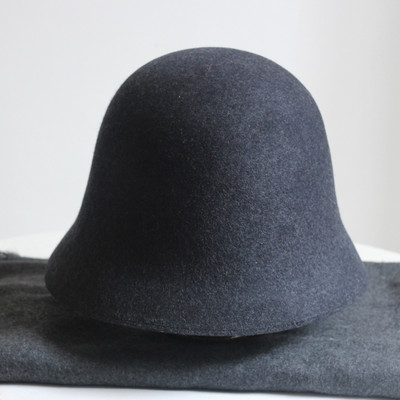 Γυναικείο μάλλινο καπέλο κλασικό μοντέλο