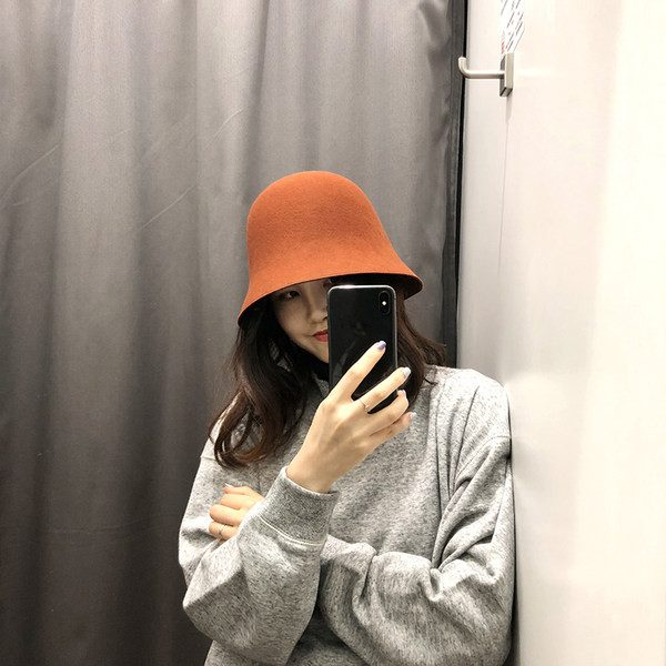 Γυναικείο μάλλινο καπέλο κλασικό μοντέλο