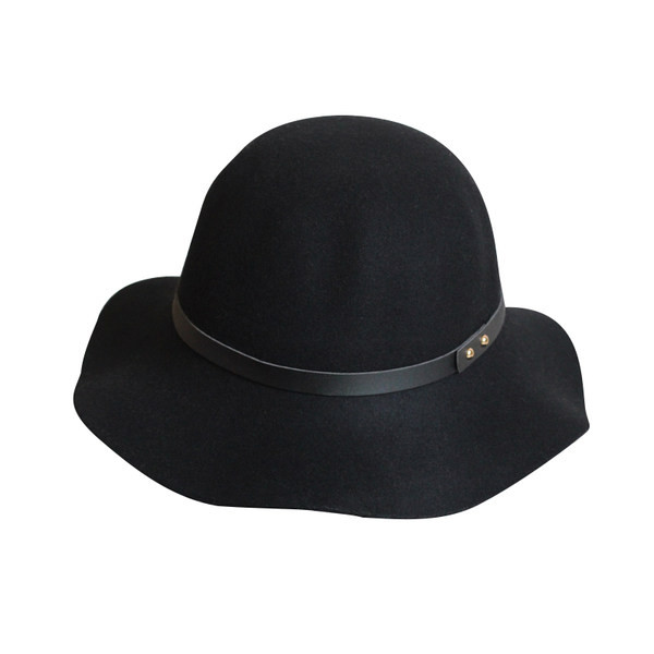 Palarie de pescuit de dama toamna-iarna cu element metalic