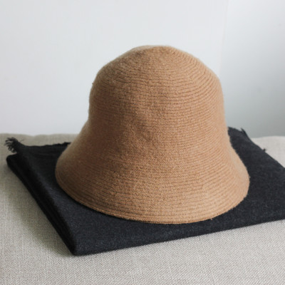 Μοντέρνο γυναικείο καπέλο κλασικό μοντέλο 