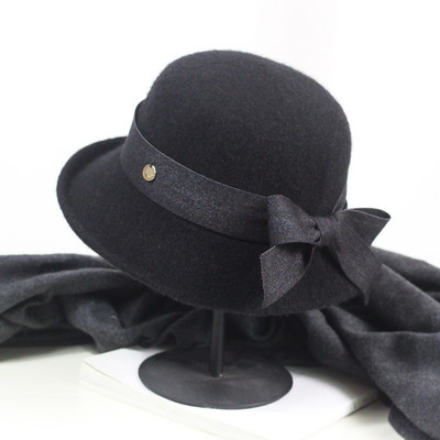 Γυναικείο μάλλινο καπέλο  με κορδέλα