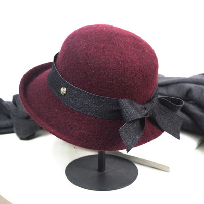 Γυναικείο μάλλινο καπέλο  με κορδέλα