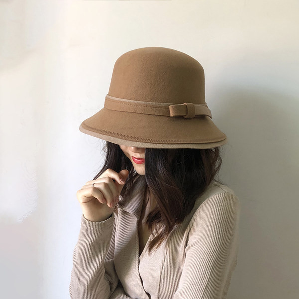 Дамска  ежедневна шапка с панделка в различни цветове