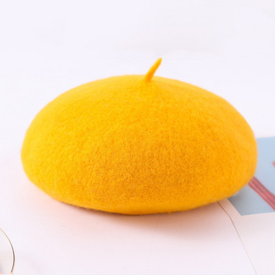 Γυναικείο καπέλο σε πολλά χρώματα