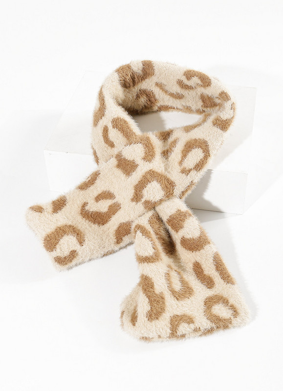 Γυναικείο πουπουλένιο κασκόλ - δύο μοντέλα