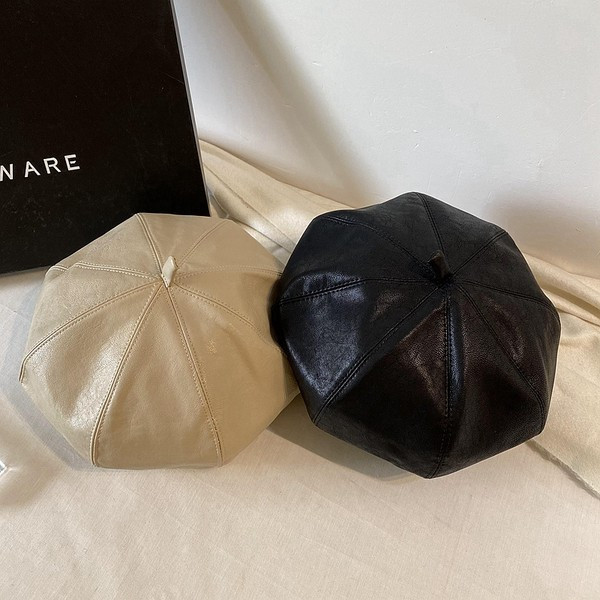 Γυναικείο καπέλο μπερέ από οικολογικό δέρμα