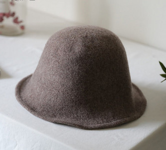 Γυναικείο μάλλινο καπέλο φθινοπώρου-χειμώνα