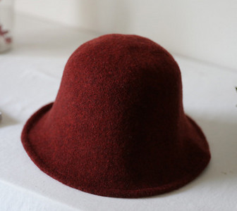 Γυναικείο μάλλινο καπέλο φθινοπώρου-χειμώνα